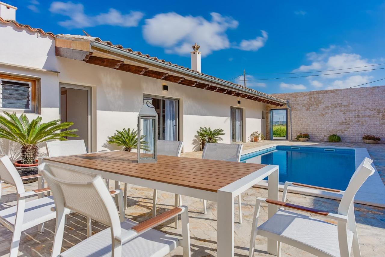 Villa Ca Na Pessina Sa Pobla Exteriör bild